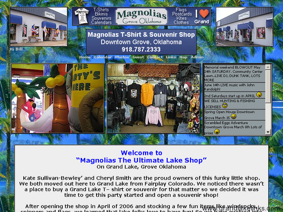 Re: Magnolias T-Shirt & Souvenir Shop